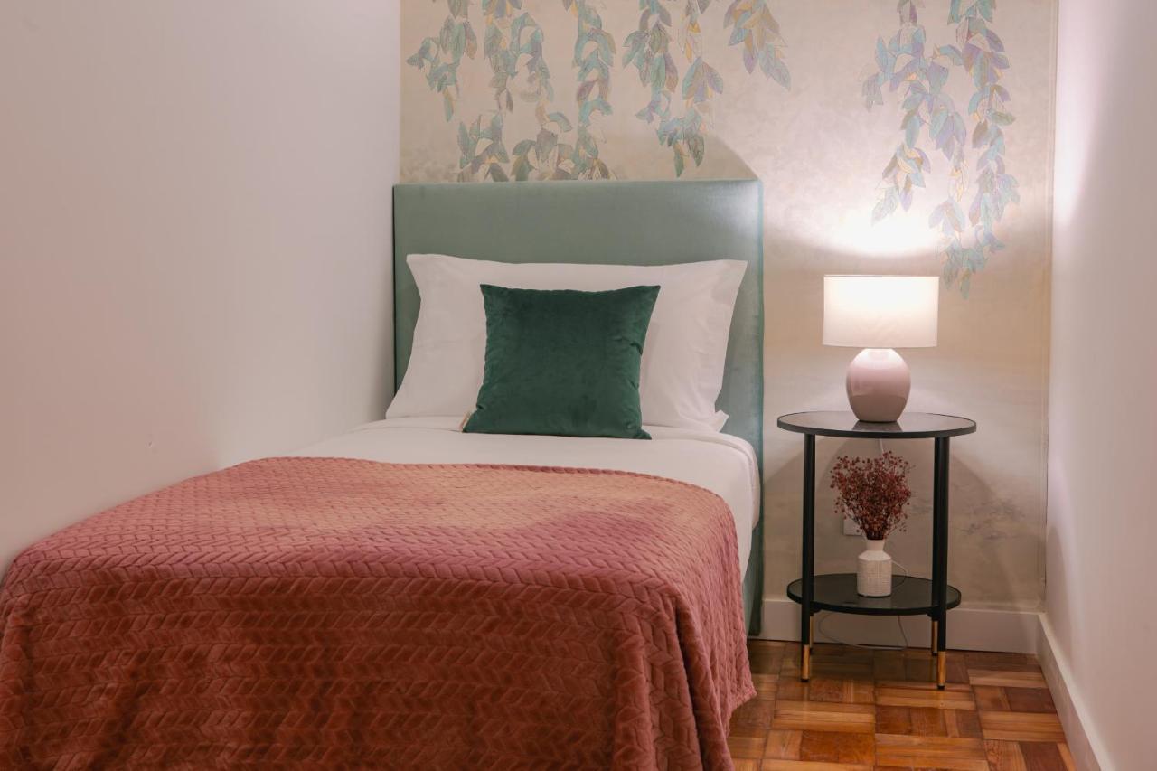 Succeed Campo Pequeno Suites Lisbon Luaran gambar